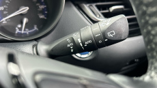 Toyota C-HR 1.8 Hybrid Design 5dr CVT Hybrid Hatchback